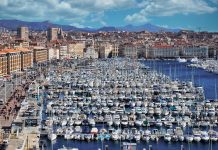 Covid-19: Autoridades param festa ilegal com 500 pessoas em Marselha