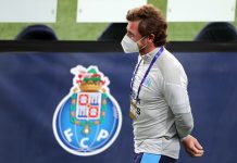 Marselha suspende e instaura processo disciplinar a André Villas-Boas