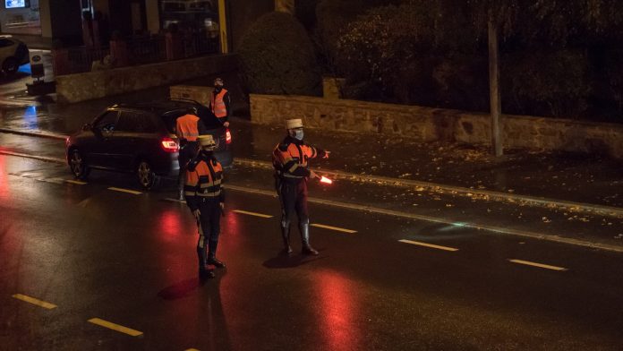 Controlo policial - FOTO POLICE LUXEMBOURG - FACEBOOK