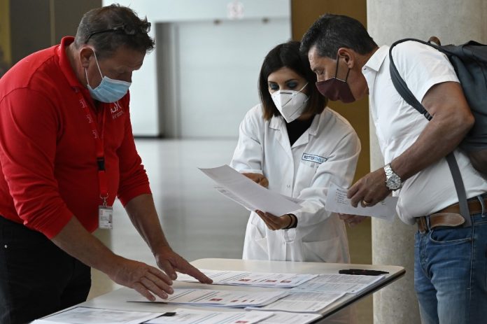 LUXEMBOURG-HEALTH-VIRUS-TEST