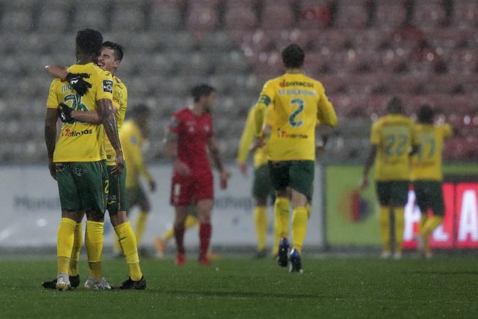 Futebol: Gil Vicente vs Paços de Ferreira